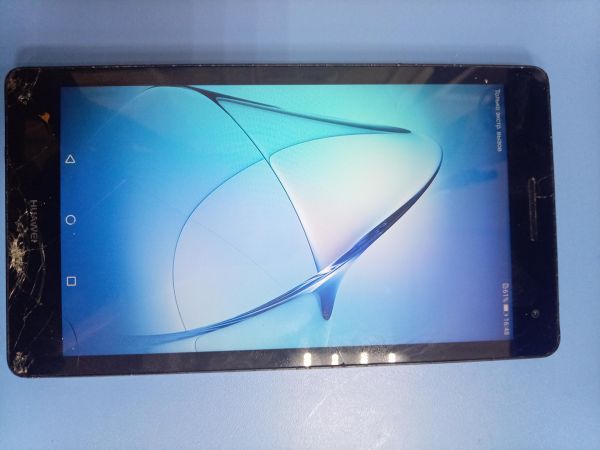 Купить Huawei MediaPad T3 7.0 3G 8GB (BG2-U01) (с SIM) в Ангарск за 800 руб.