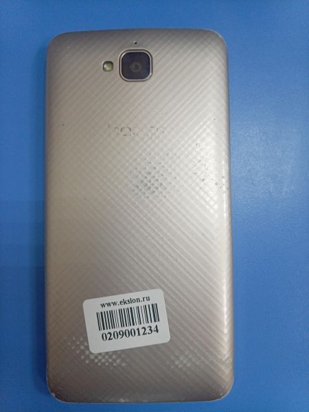 Купить Honor 4C Pro 2/16GB (TIT-L01) Duos в Ангарск за 1200 руб.