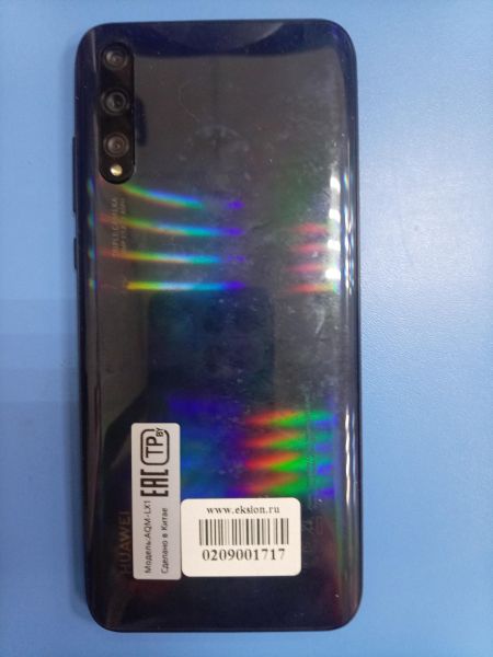 сотовый телефон Huawei Y8p 4/128GB (AQM-LX1) Duos в Ангарск