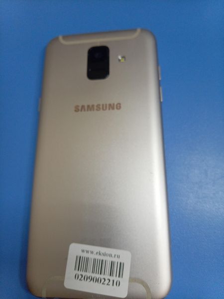 сотовый телефон Samsung Galaxy A6 2018 3/32GB (A600FN) Duos в Ангарск