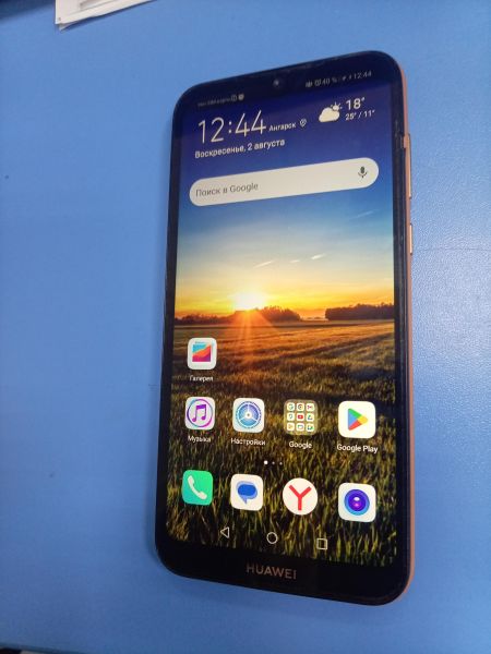 сотовый телефон Huawei Y5 2019 2/32GB (AMN-LX9) Duos в Ангарск