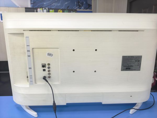 телевизор Samsung UE32T4510AU в Ангарск
