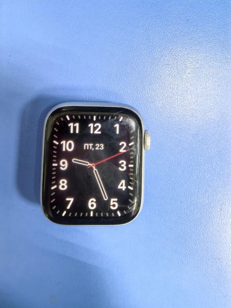 умные часы и браслеты Apple Watch SE 44mm (A2352) с СЗУ в Ангарск
