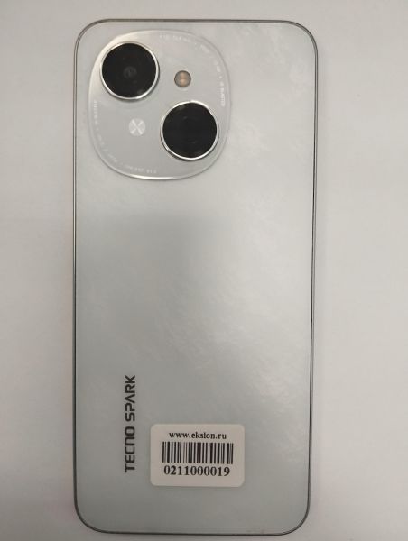 Купить TECNO Spark Go 1 4/128GB (KL4) Duos в Новосибирск за 5000 руб.
