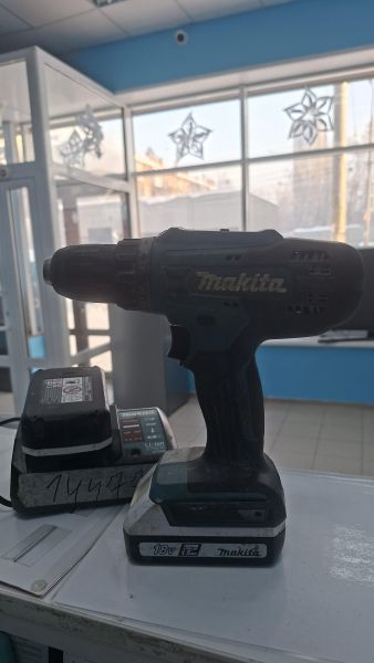 Купить Makita DF488D/DWE с СЗУ в Новосибирск за 3900 руб.