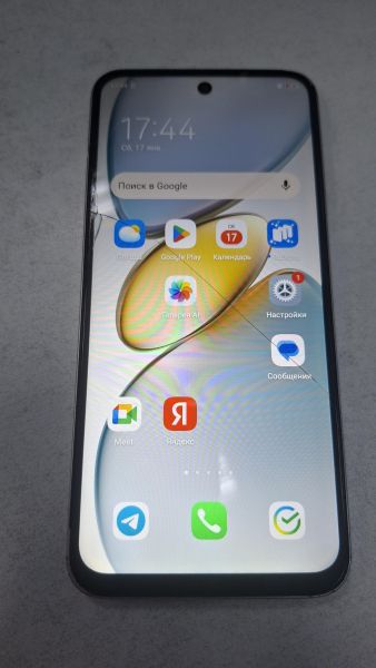 Купить TECNO Spark Go 1 4/128GB (KL4) Duos в Новосибирск за 1800 руб.