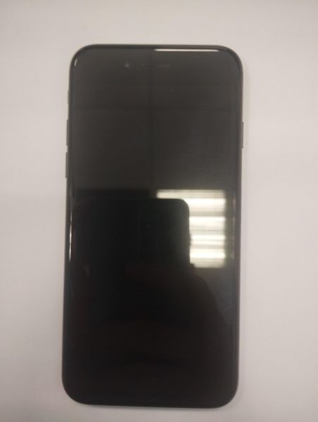 Купить Apple iPhone 7 32GB в Новосибирск за 3800 руб.