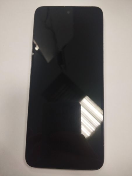 Купить POCO M6 8/256GB (2404APC5FG) Duos в Новосибирск за 7000 руб.