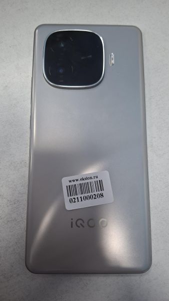 Купить iQOO Z9 Turbo+ 12/256GB (V2417A) Duos в Новосибирск за 19700 руб.