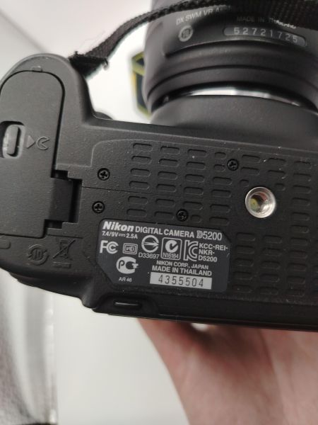 Купить Nikon D5200 Kit с СЗУ в Усть-Илимск за 14200 руб.