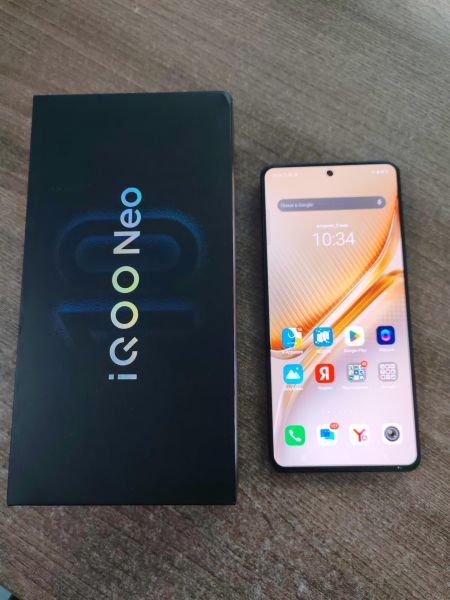 Купить iQOO Neo 10 8/256GB (I2405) Duos в Усть-Илимск за 19700 руб.