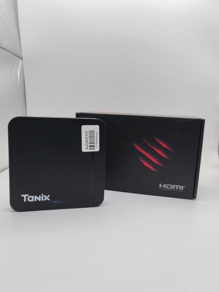 тв-приставка Tanix W2-A 2/16GB в Усть-Илимск