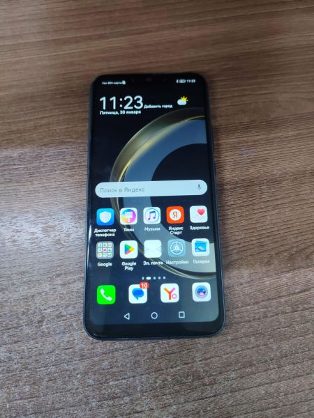 Купить Huawei Mate 20 Lite (SNE-LX1) Duos в Усть-Илимск за 3900 руб.