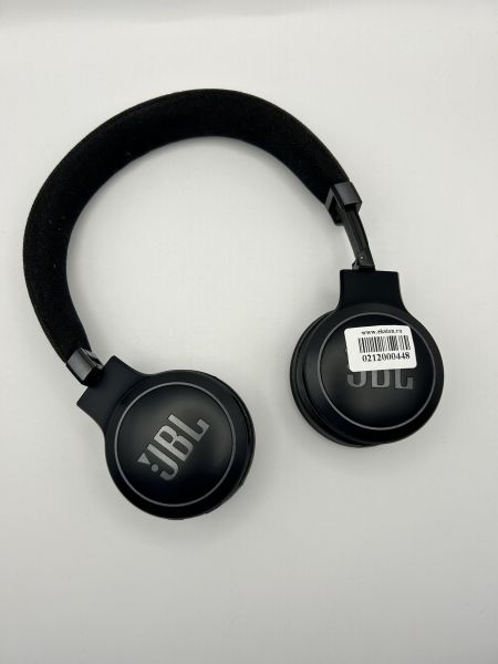 Купить JBL Live 670NC в Усть-Илимск за 2000 руб.
