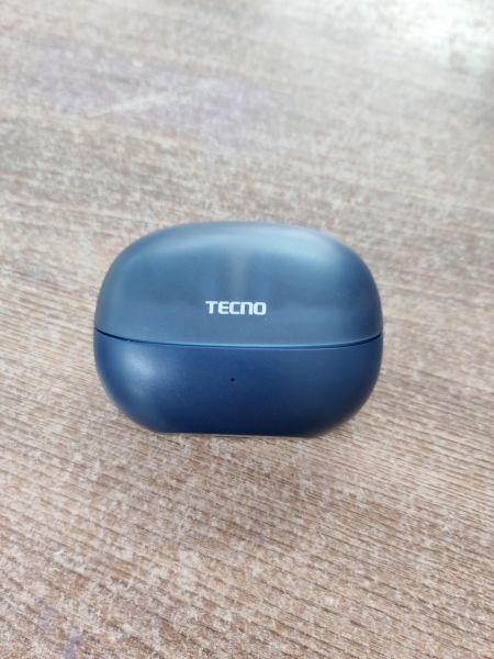 Купить Tecno Buds 4 (BD04) в Усть-Илимск за 700 руб.
