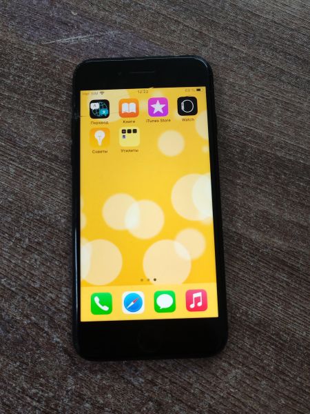 Купить Apple iPhone 7 32GB в Усть-Илимск за 2300 руб.