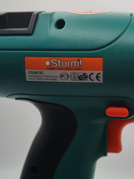 шуруповёрт аккумуляторный Sturm! CD3012C с СЗУ в Усть-Илимск