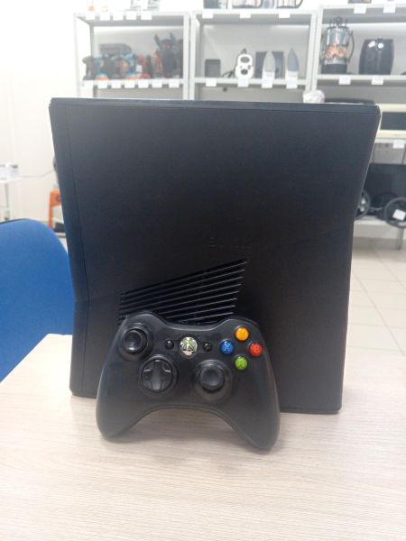 игровая приставка Microsoft Xbox 360 S 1TB (1439) в Усть-Илимск
