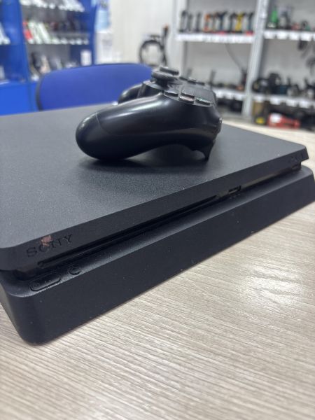 игровая приставка Sony PlayStation 4 Slim 1TB (CUH-2208B) в Усть-Илимск