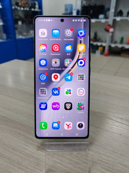 сотовый телефон TECNO Camon 40 8/256GB (CM5) Duos в Усть-Илимск