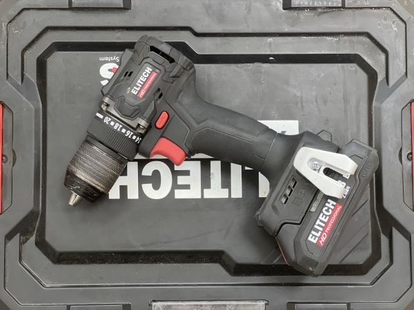 шуруповёрт аккумуляторный ELITECH CD 20SL2 с СЗУ в Томск