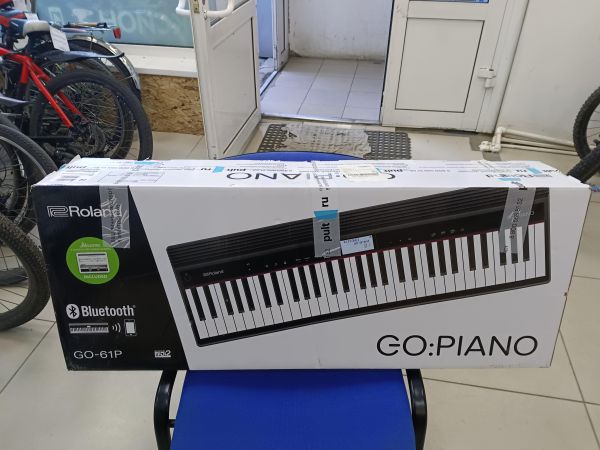 синтезатор Roland GO-61P в Томск