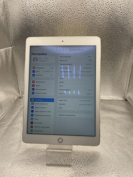 планшет Apple iPad Air 2 2014 16GB (A1566) (без SIM) в Томск