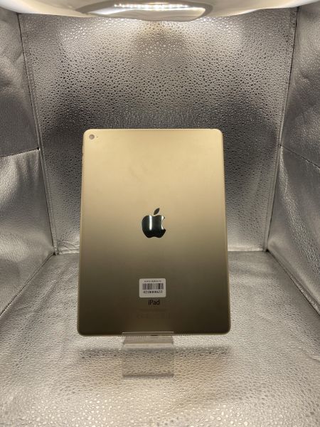 планшет Apple iPad Air 2 2014 16GB (A1566) (без SIM) в Томск