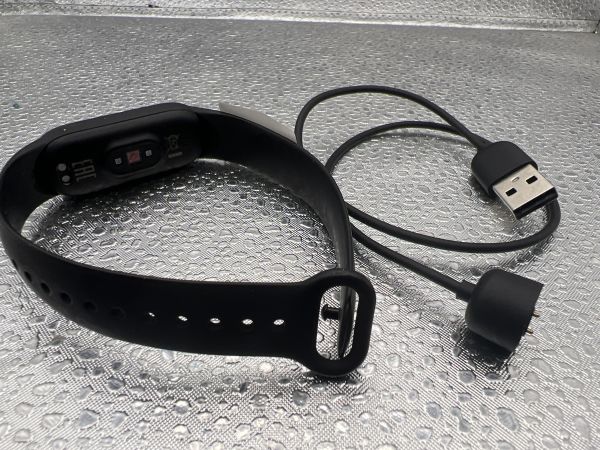 умные часы и браслеты Xiaomi Mi Smart Band 5 (XMSH10HM) c СЗУ в Томск