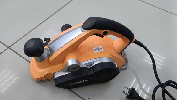 электрорубанок ВИХРЬ Р-110/1100 в Томск