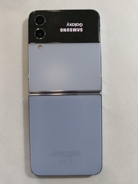 сотовый телефон Samsung Galaxy Z Flip 4 8/256GB (F721B) Duos в Иркутск