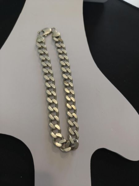 серебряный браслет Браслет серебро 925 32,20g, вес изделия 32.23g, длина 22 см, 00 нет камней в Иркутск