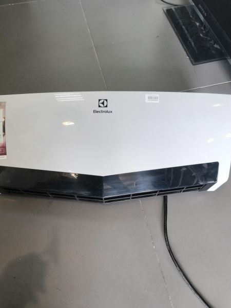 тепловентилятор и тепловая пушка Electrolux EFH/W-7020 в Иркутск