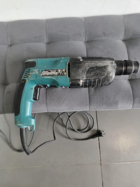 перфоратор сетевой Makita HR2450 в Иркутск