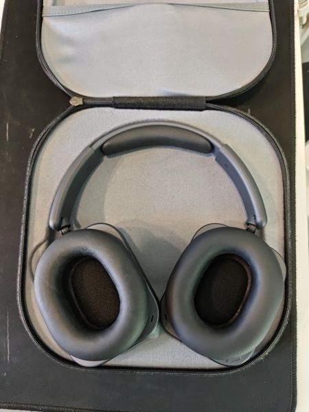 беспроводные наушники Nothing Headphone (1) в Иркутск