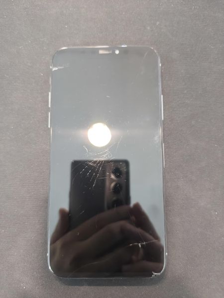 сотовый телефон Apple iPhone X 64GB в Иркутск