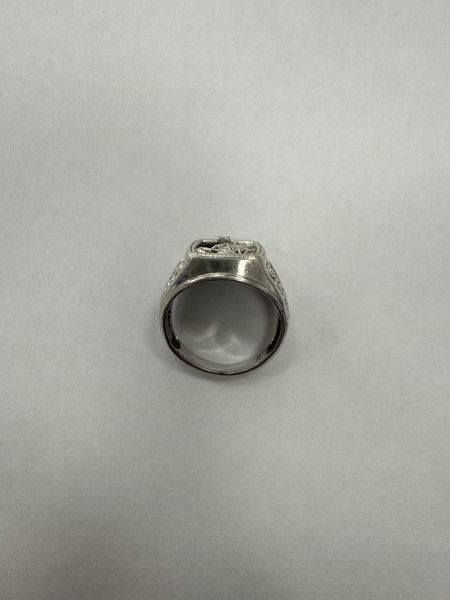 серебряное кольцо Кольцо серебро 925 4,53g, вес изделия 5.87g, размер 19 в Иркутск