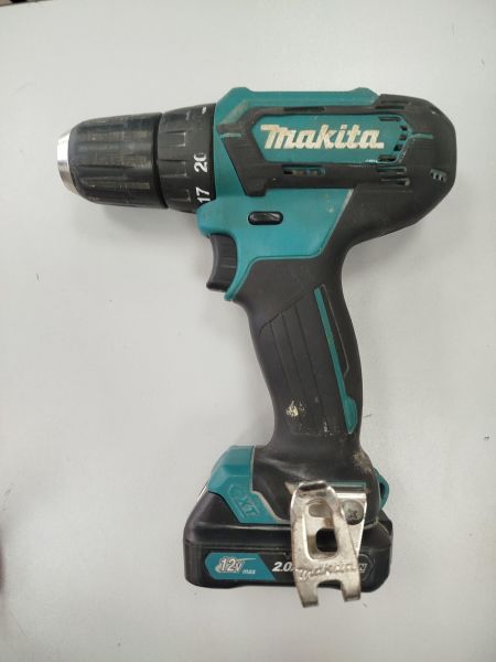 шуруповёрт аккумуляторный Makita DF333D с СЗУ в Иркутск