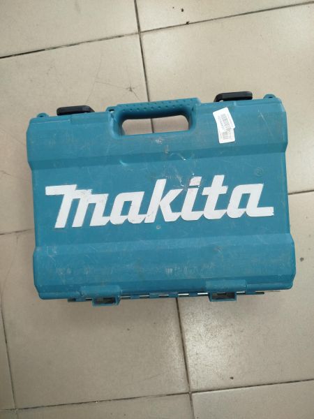шуруповёрт аккумуляторный Makita DF333D с СЗУ в Иркутск