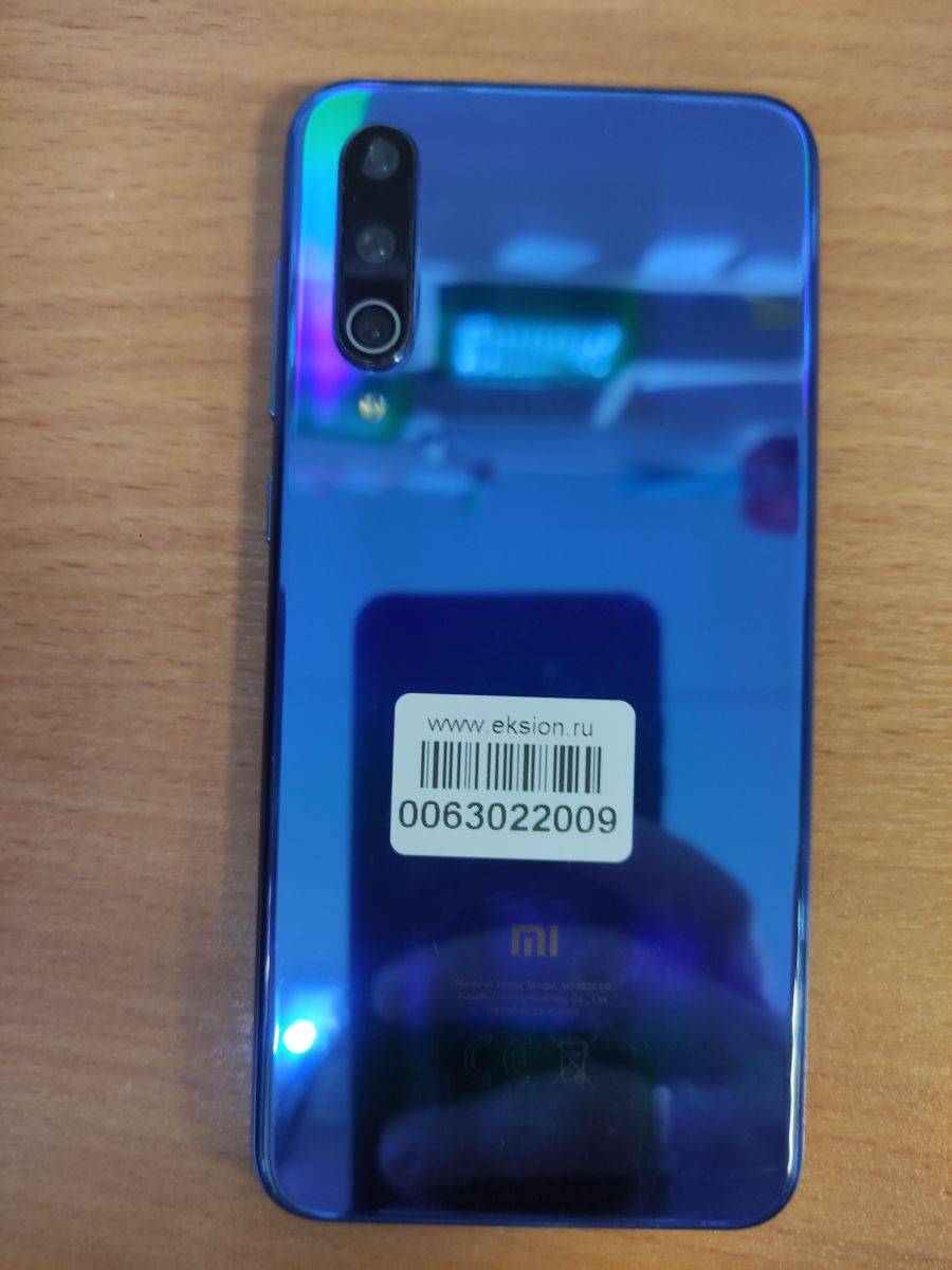 Скупка и продажа СОТОВЫЕ ТЕЛЕФОНЫ Xiaomi Xiaomi Mi 9 SE 6/64GB (M1903F2G)  Duos ID:0063022009 на выгодных условиях в Томске | Эксион