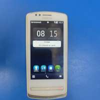 Nokia 700 (RM-670)