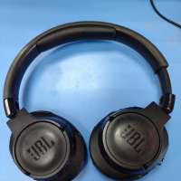 JBL Tune 760NC