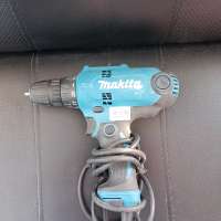 Makita DF0300