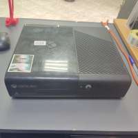 Microsoft Xbox 360 E 500GB (1538)