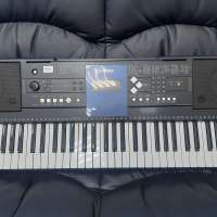 Yamaha PSR-E333