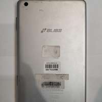Bliss Pad M8040 (BPM8040) (с SIM)