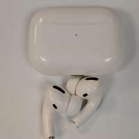 Apple AirPods Pro (A2083, A2084)