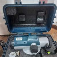 Bosch GOL 26 D Professional + штатив BT160 + рейка GR500