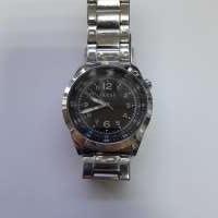 GUESS GW0493G1