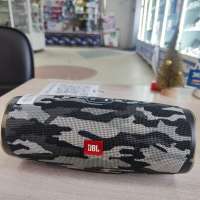 JBL Charge 4